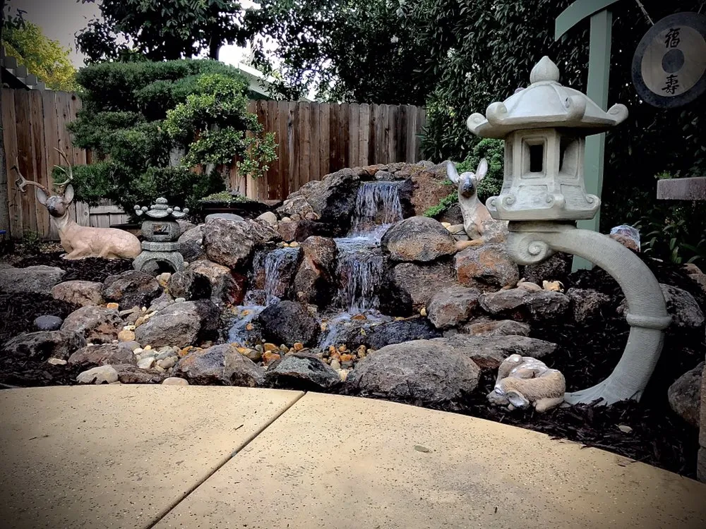 Custom residential landscaping in Orangevale, CA - Cornerstone Ponds and Waterfalls