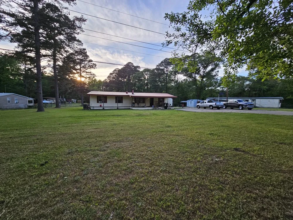 Reliable landscape design for year-round maintenance in West Monroe, LA by Cornett's Lawncare