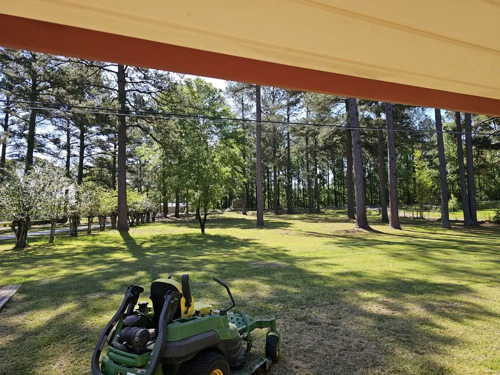 Trusted lawn mowing service for year-round maintenance across West Monroe, LA - Cornett's Lawncare