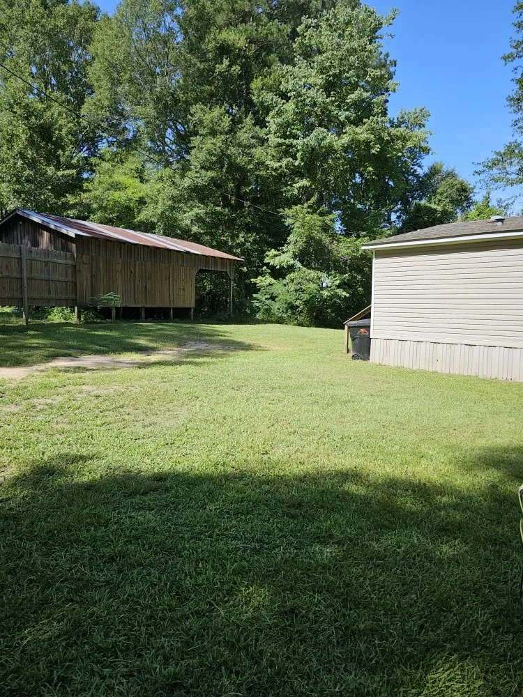 Top-rated yard cleanup service for outdoor upgrades across West Monroe, LA - Cornett's Lawncare