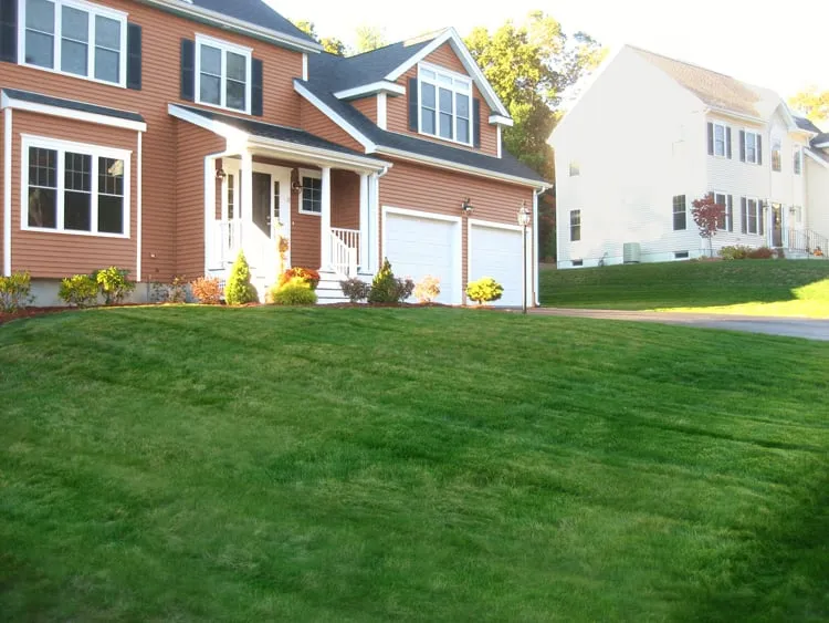 Top-rated yard cleanup service in South Grafton, MA - Corning Landscape, LLC