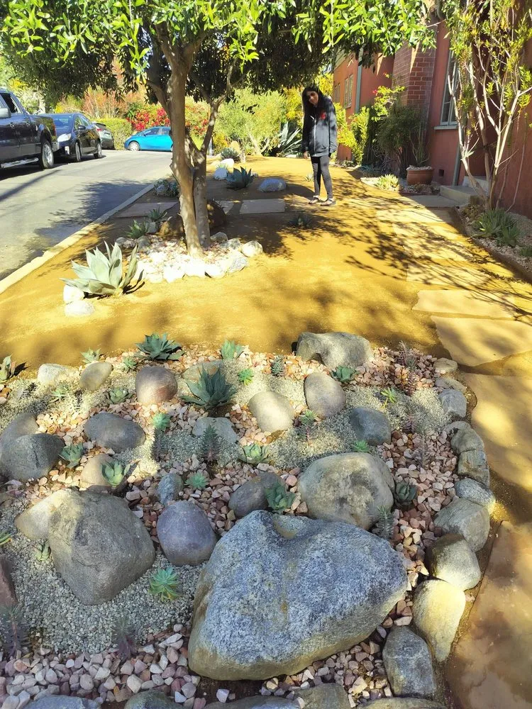 Custom lawn care service for outdoor upgrades across Los Angeles, CA - Corona Artscaping