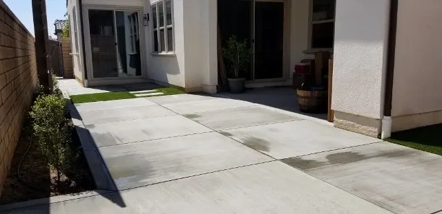 Local lawn mowing service for beautiful yards in Oxnard, CA by Corona Landscape