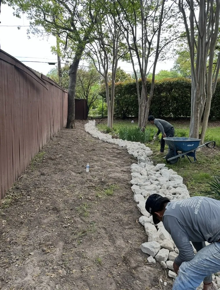 Expert yard maintenance in Grand Prairie, TX - Coronado Contractors & Landscaping