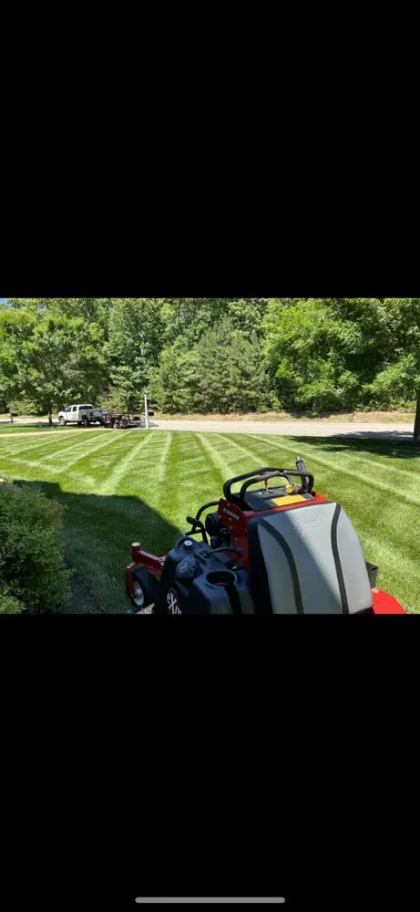 Trusted yard maintenance experts serving Manakin Sabot, VA - Correa's Lawn Care