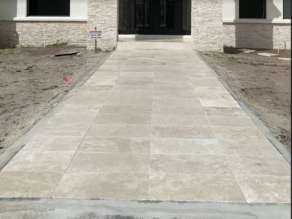 Professional lawn care service experts serving St. Cloud, FL - Corredor & Three Sons