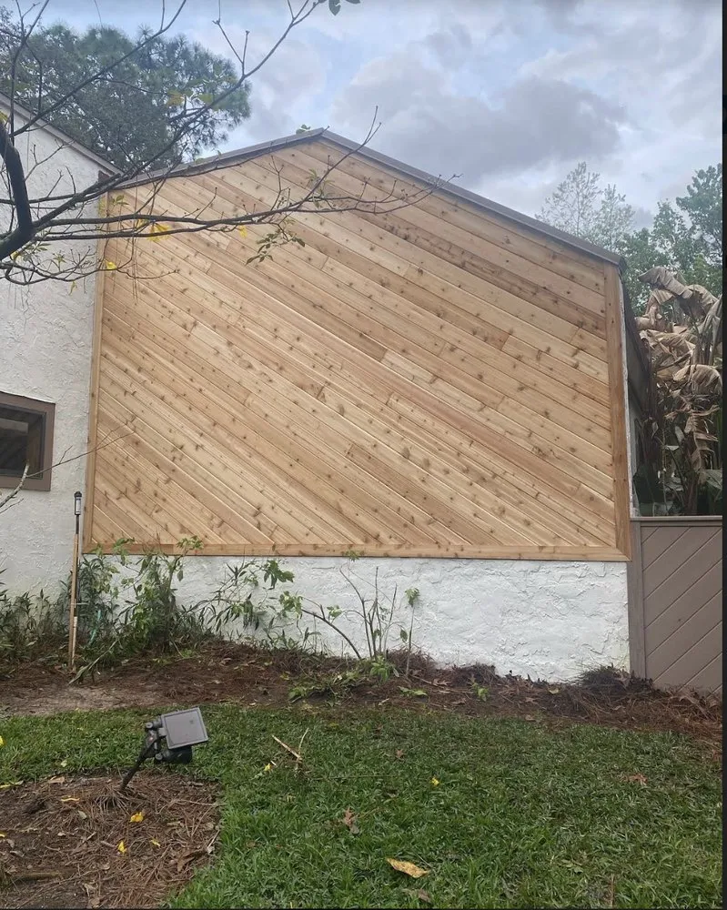 Custom garden landscaping experts serving St. Cloud, FL - Corredor & Three Sons