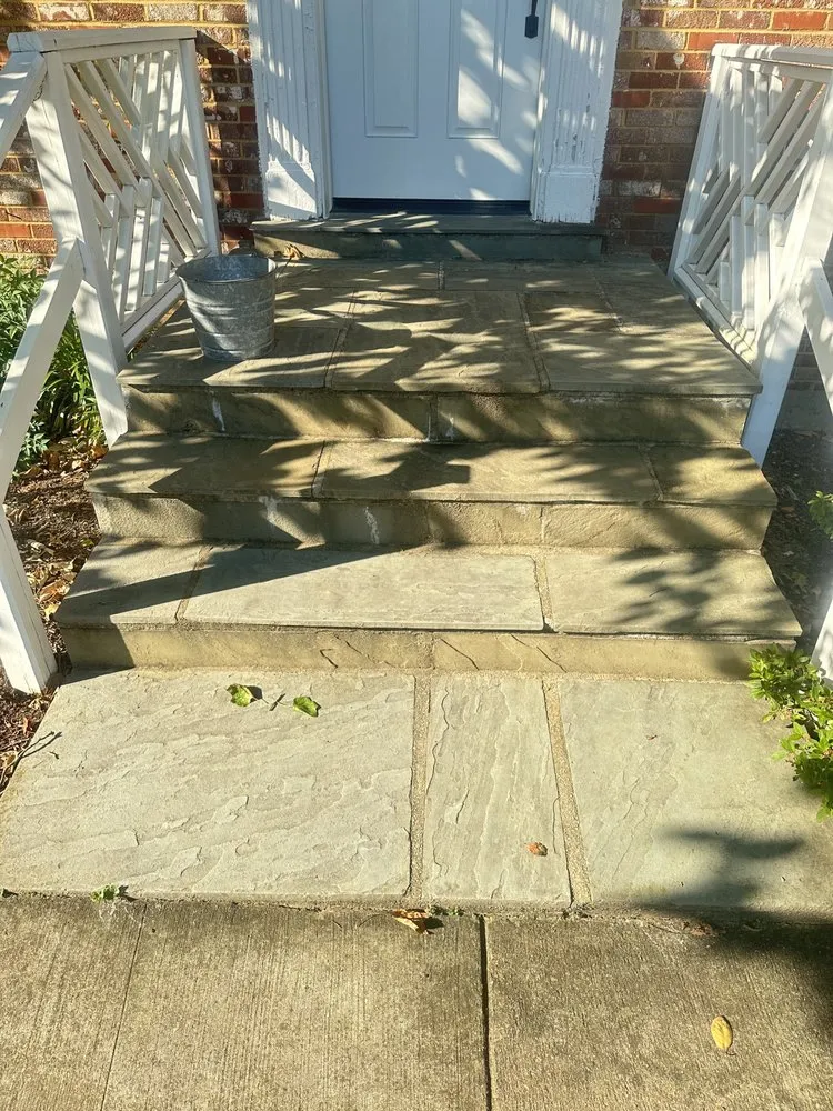 Local lawn mowing service experts serving Engleside, VA - Cortes Lawn Care