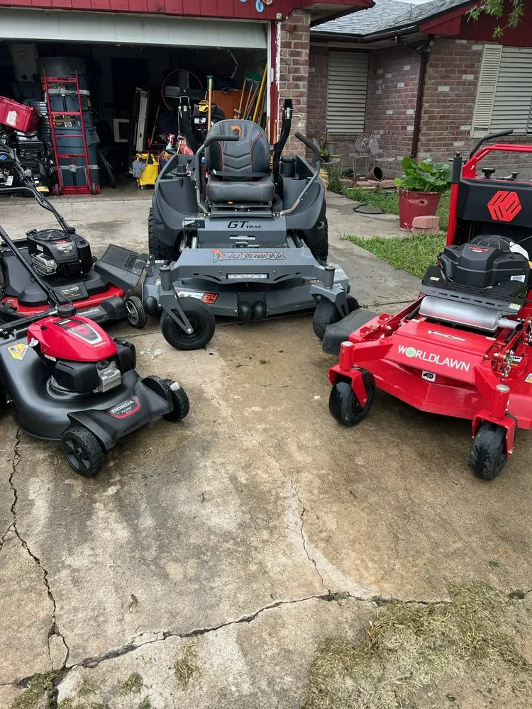 Custom yard cleanup service experts serving Corpus Christi, TX - Cortez Cutters