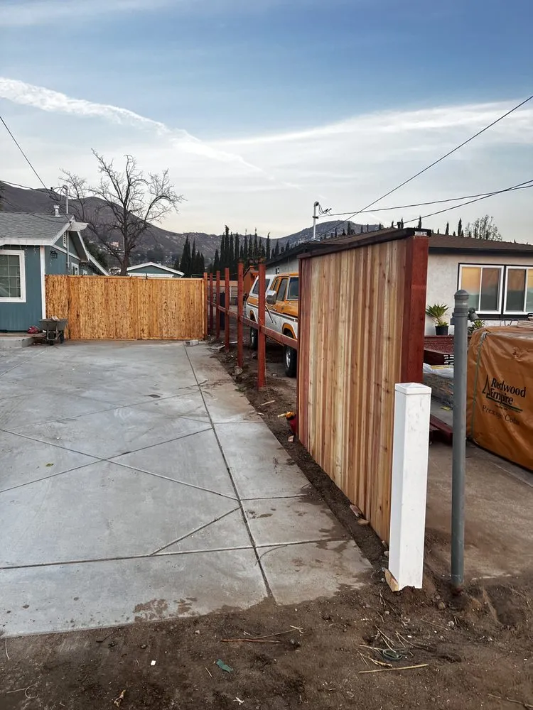 Custom yard maintenance in Riverside, CA - Cortez Enterprises