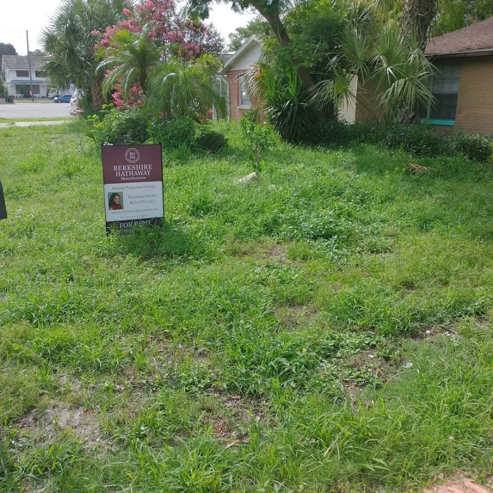 Top-rated yard maintenance for homes in Port Richey, FL by Cory's Lawn Care