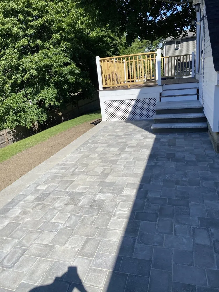 Custom yard cleanup service experts serving Watertown, MA - Cosco Landscape