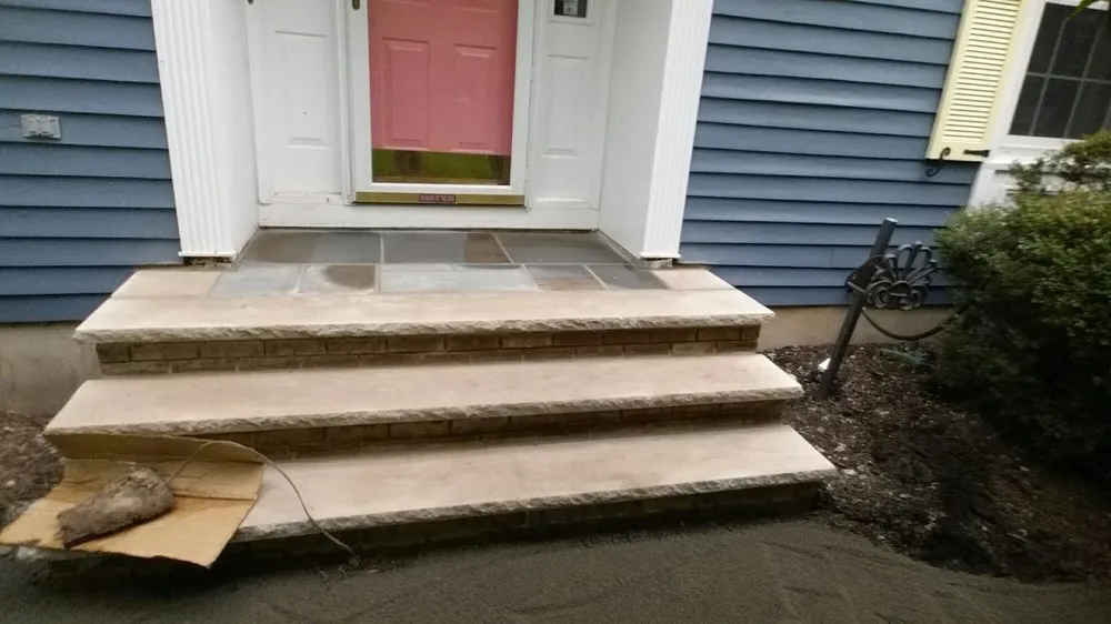 Expert lawn mowing service in Cedar Knolls, NJ - Cosco Landscaping & Masonry