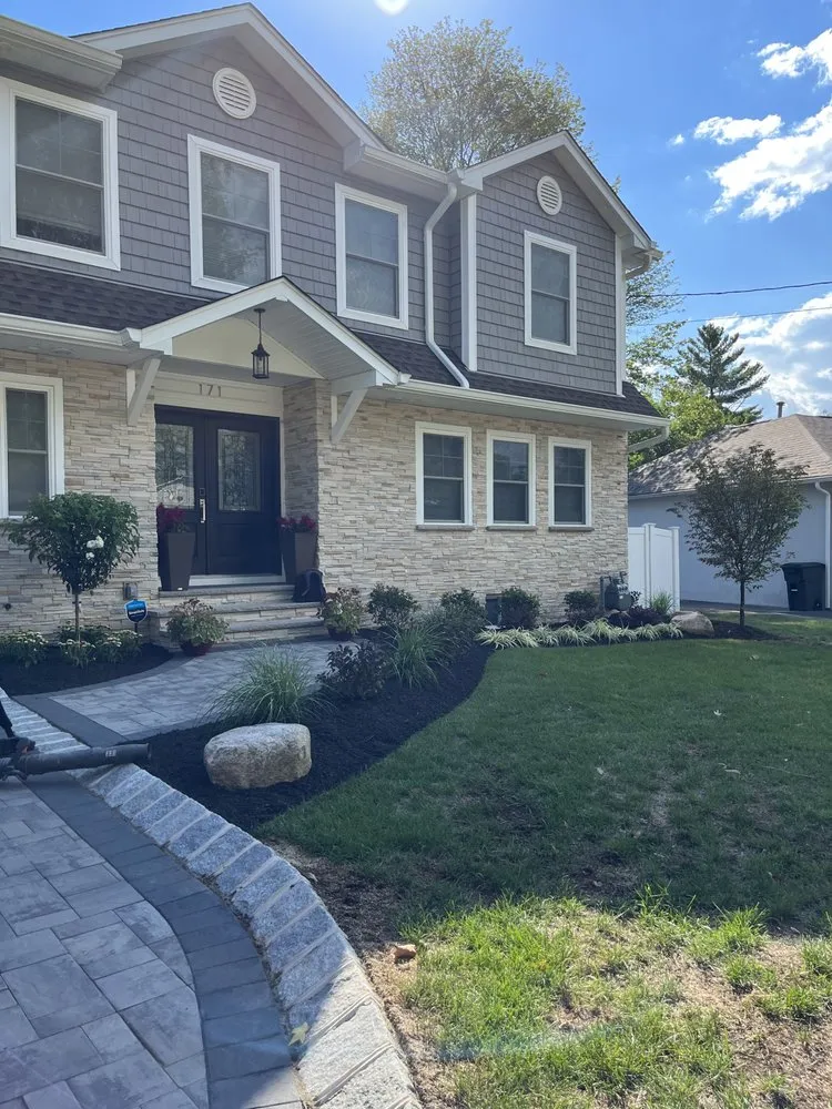 Expert landscape installation experts serving Maywood, NJ - Cosmo Landscaping Design and Construction