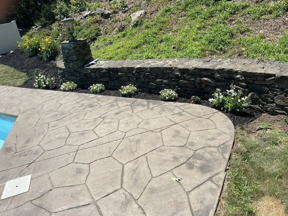 Reliable yard cleanup service in New Milford, CT by Cosmo's Landscaping & Nursery