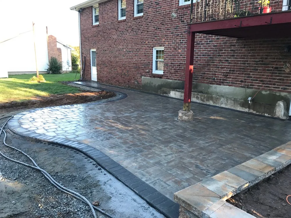 Local yard cleanup service in Hartford, CT - Cote's Landscaping & Lawn Service