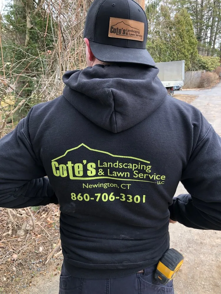 Reliable lawn care service in Hartford, CT - Cote's Landscaping & Lawn Service