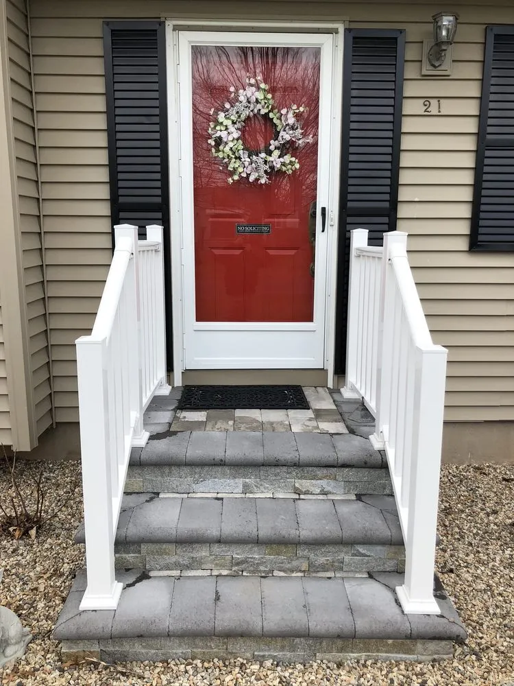 Affordable outdoor landscaping experts serving Hartford, CT - Cote's Landscaping & Lawn Service