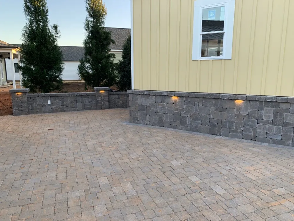 Expert garden landscaping in Walhalla, SC by Cothran Landscapes & Grading