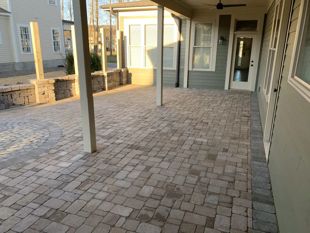 Affordable yard cleanup service experts serving Walhalla, SC - Cothran Landscapes & Grading