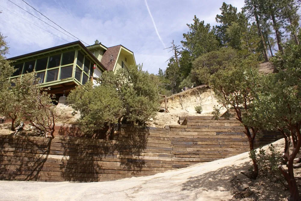Expert landscape design for homes in Idyllwild-Pine Cove, CA by Cottage Caretakers