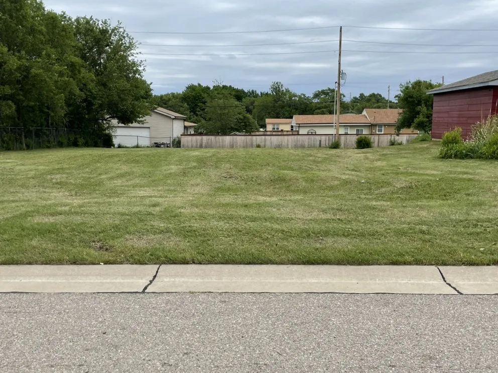 Top-rated landscape installation for outdoor upgrades across Wichita, KS - COTY’S Trusted Lawn & Handyman Service