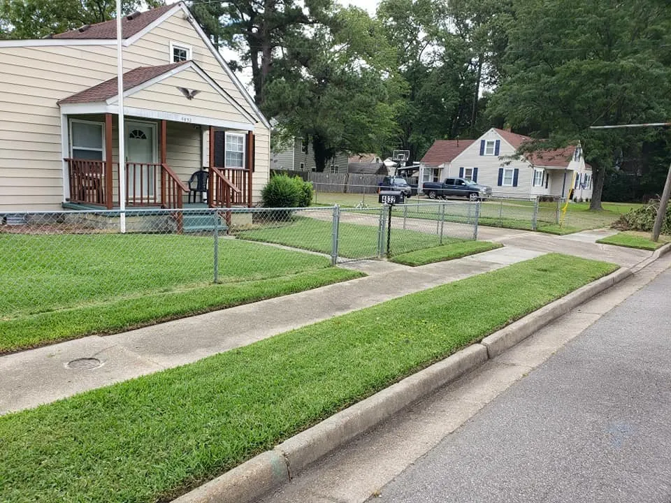 Affordable outdoor landscaping in Dayton, TN - Couchs LawnCare