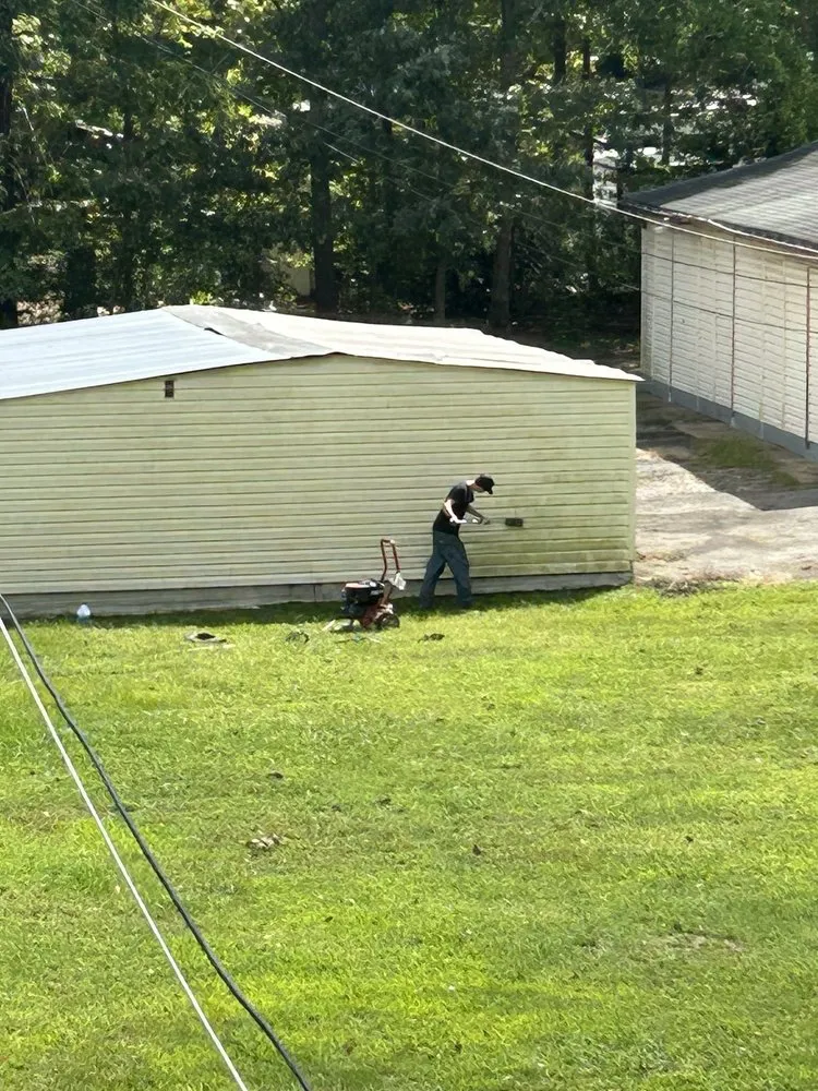 Local yard maintenance experts serving La Plata, MD - Coulby & Smith