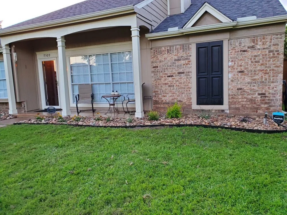 Custom lawn care service for outdoor upgrades across Ennis, TX - Count Me Outdoor Works