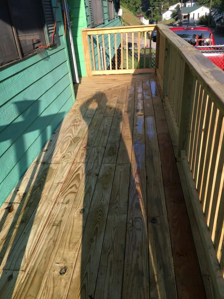 Custom outdoor landscaping in Cabin Creek, WV - Countless Creations