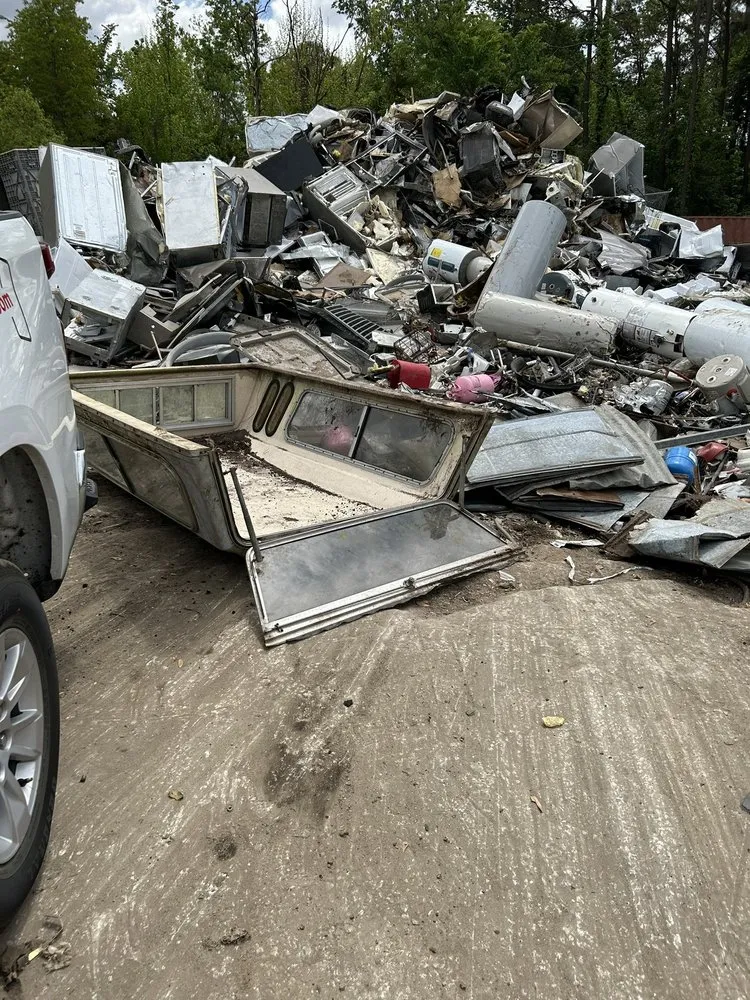 Reliable outdoor landscaping in North Charleston, SC by Country Boi's Clean Up Crew