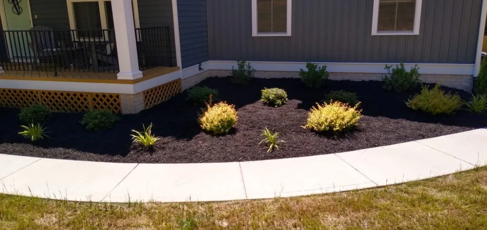 Expert garden landscaping in North Chesterfield, VA by Country Boys Lawn Care