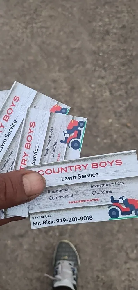 Custom landscape design in Freeport, TX by Country Boys Lawn Service