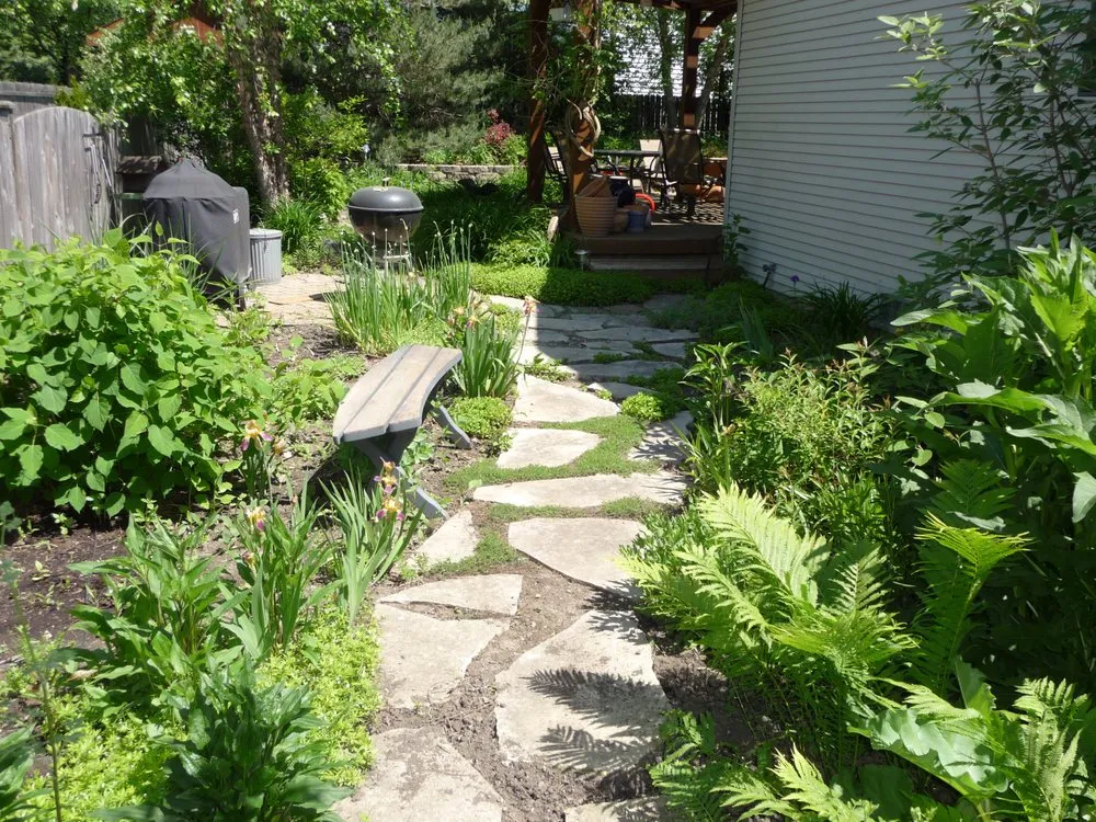 Local yard cleanup service for homes in Fox Lake, IL by Country Brick Paving