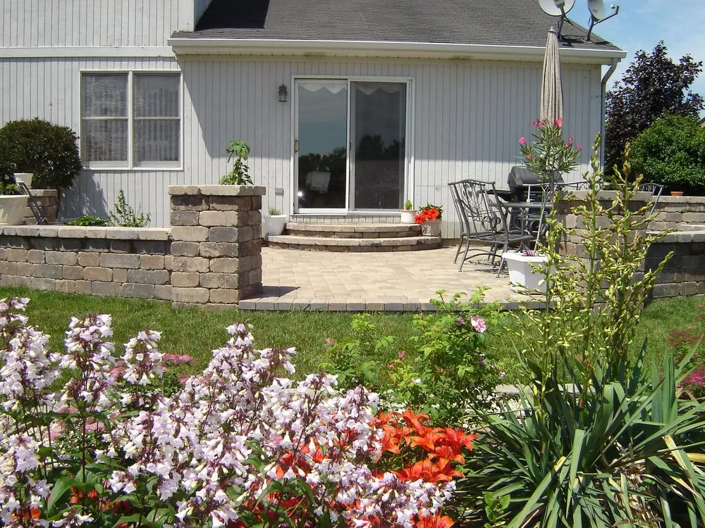 Professional residential landscaping for residential properties across Fox Lake, IL - Country Brick Paving