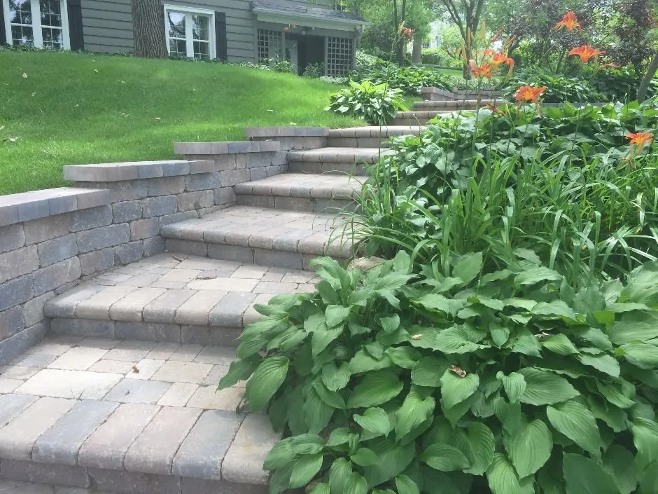 Top-rated yard cleanup service in Fox Lake, IL - Country Brick Paving