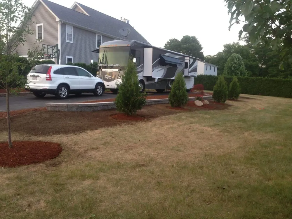 Custom outdoor landscaping in Seekonk, MA by Country Club Landscaping & Paving