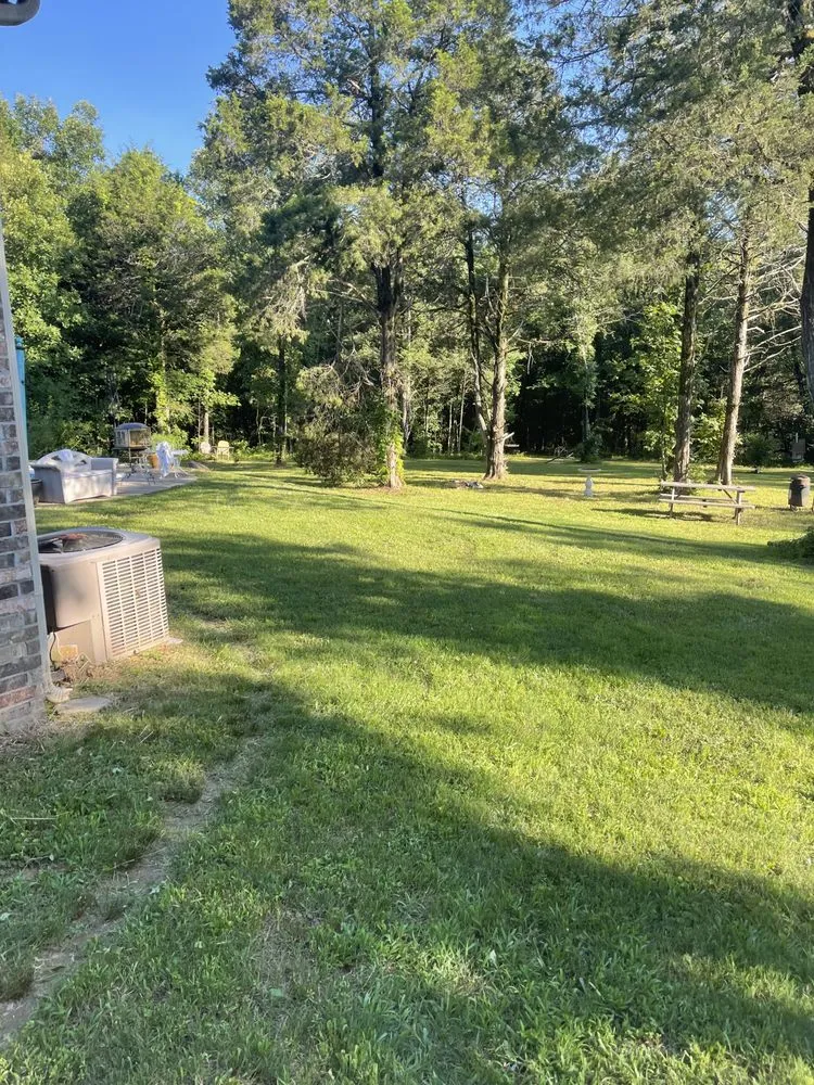 Reliable outdoor landscaping experts serving Greenbrier, AR - Country Cutters Lawn Service