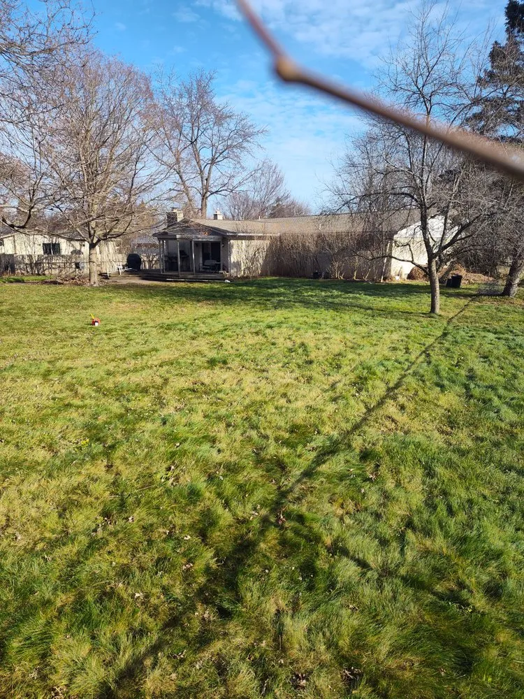 Top-rated landscape installation experts serving Pontiac, MI - Country Cutz