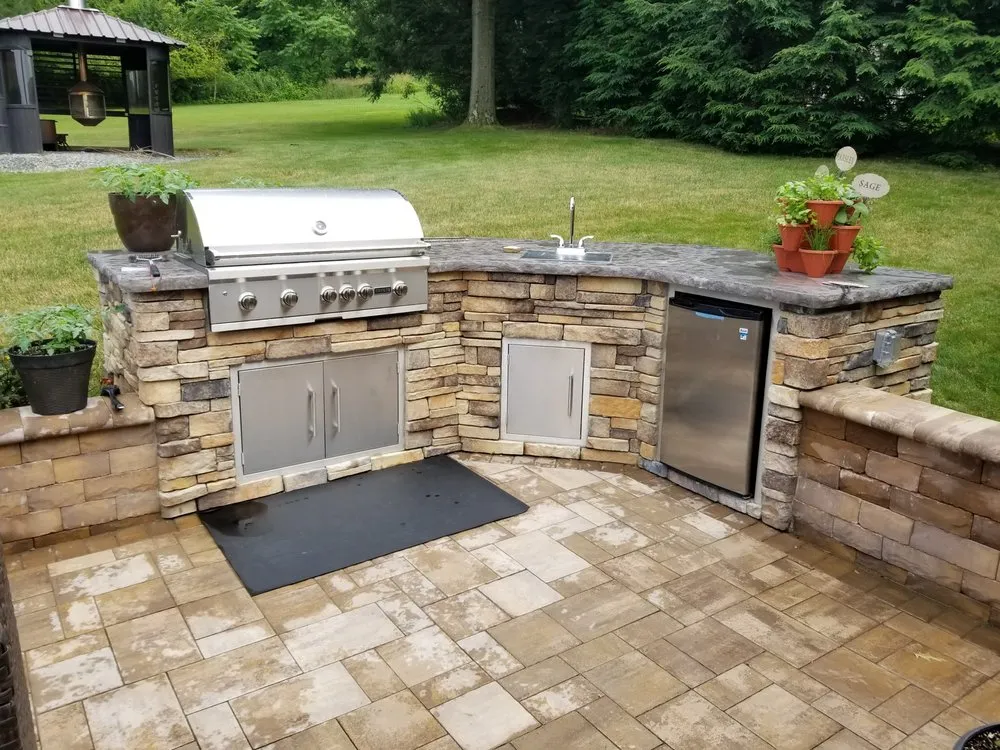 Expert lawn care service with custom design across Greensburg, PA - Country Farms