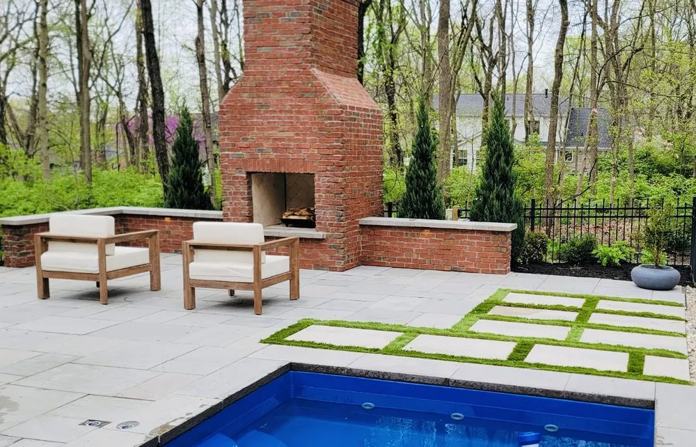 Expert yard cleanup service in Zionsville, IN - Country Gardens Landscaping