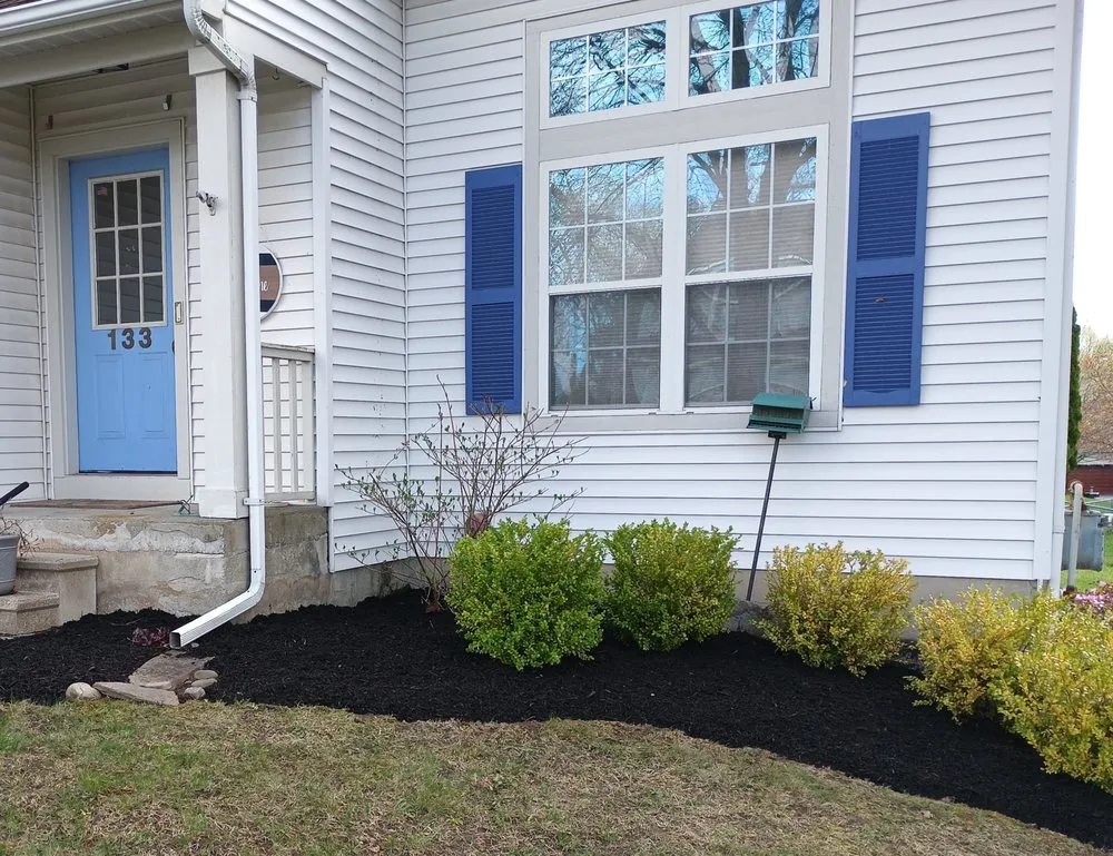 Custom residential landscaping in Coeymans Hollow, NY by Country Green Lawn and Landscape