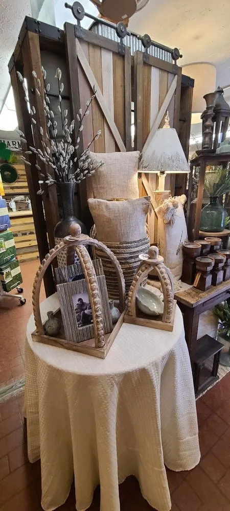 Affordable garden landscaping experts serving Brownsburg, IN - Country Harmony Home & Garden Center