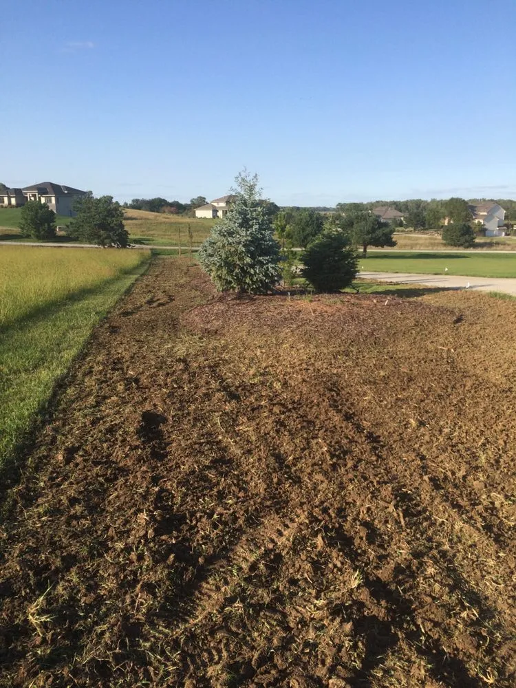 Expert yard maintenance for residential properties in Yutan, NE by Country Inspired Landscapes