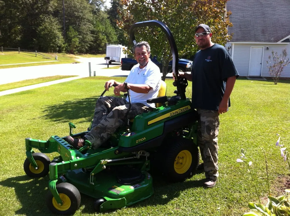 Custom yard maintenance near you across Raeford, NC - Country Land