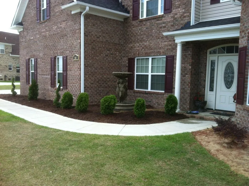 Top-rated residential landscaping with custom design in Raeford, NC by Country Land