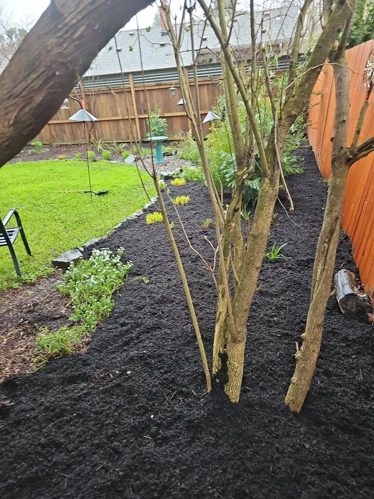 Custom residential landscaping in Portland, OR by Country Landscapes & Construction