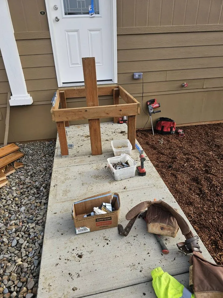 Local outdoor landscaping for beautiful yards across Portland, OR - Country Landscapes & Construction