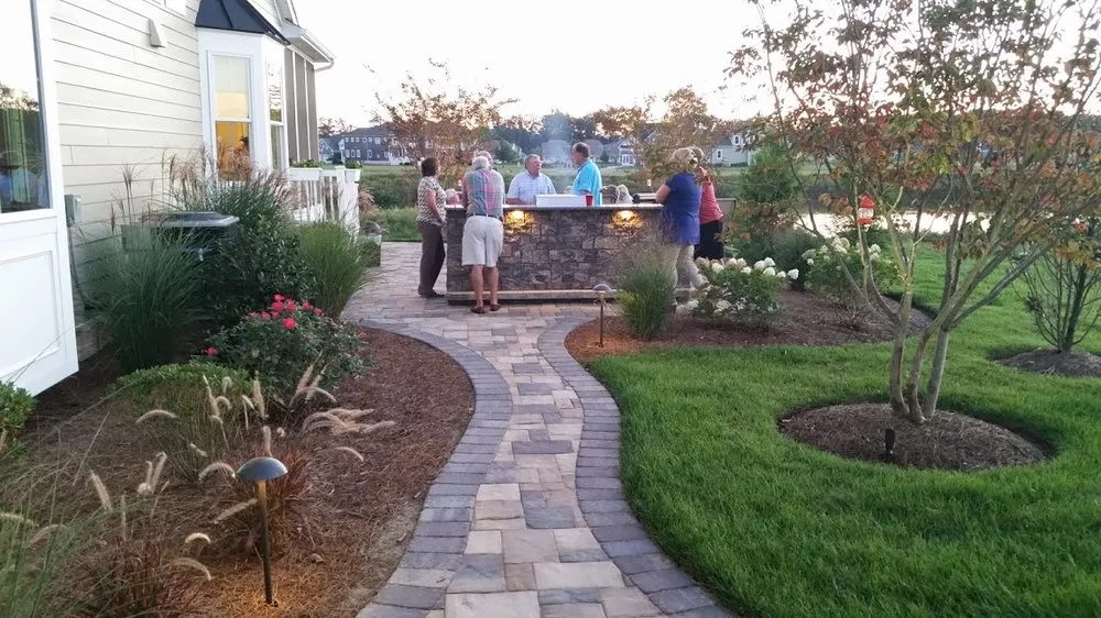 Affordable yard maintenance in Georgetown, DE by Country Lawn Care