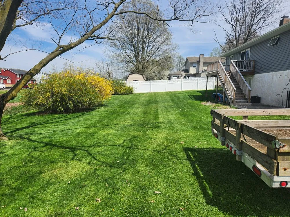 Custom residential landscaping experts serving Selinsgrove, PA - Country Lawn Care